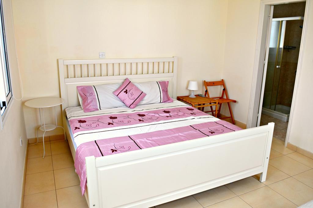 Latchi Beach Front Villa - Private Heated Pool - Amazing Uninterrupted Sea Views Polis Buitenkant foto