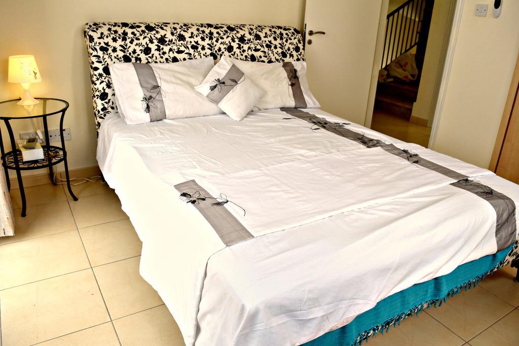 Latchi Beach Front Villa - Private Heated Pool - Amazing Uninterrupted Sea Views Polis Buitenkant foto